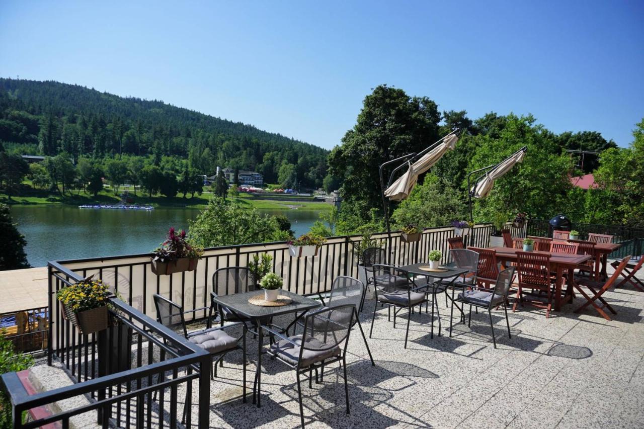 Penzion U Prehrady Luhačovice Exterior foto