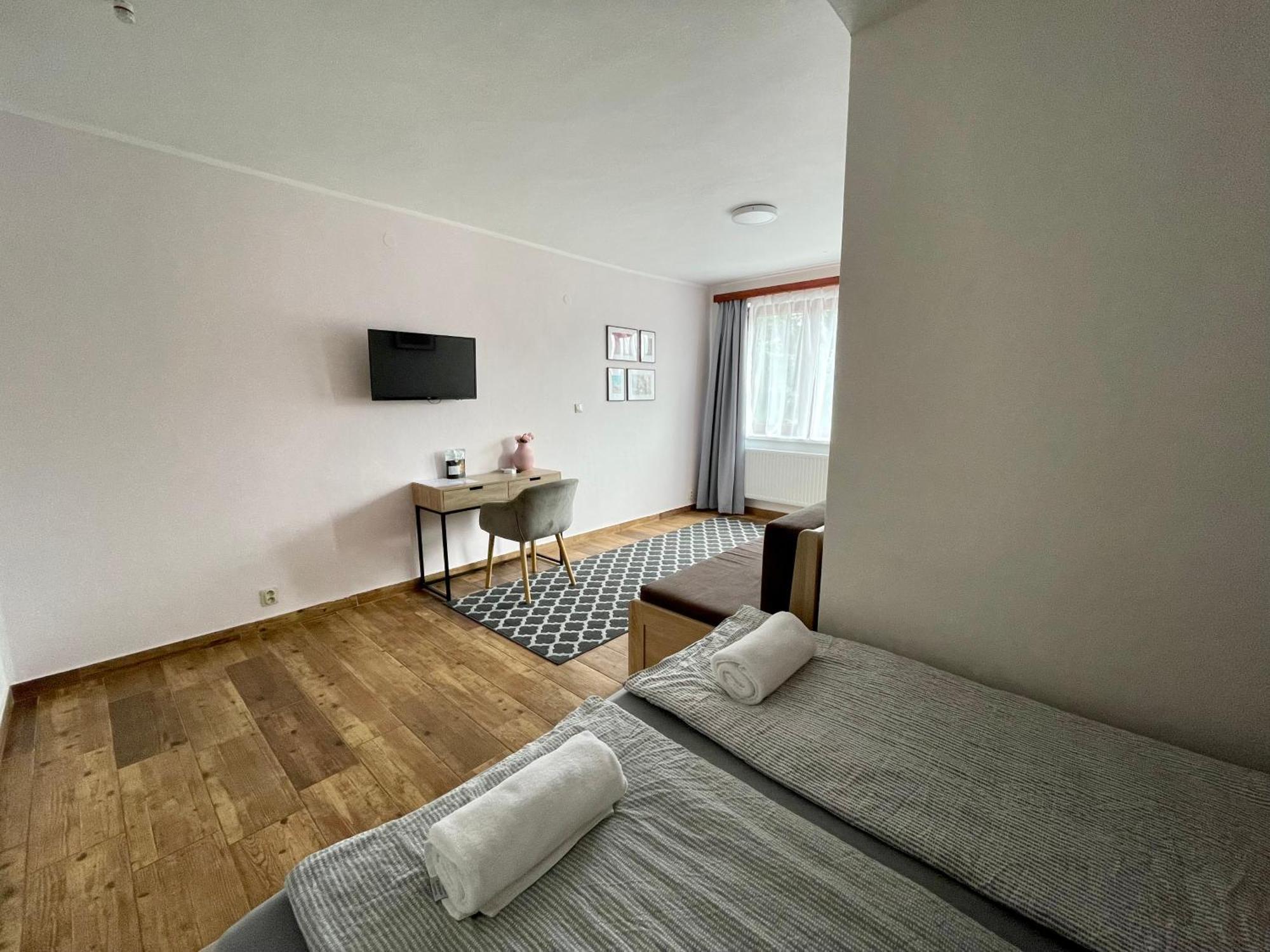 Penzion U Prehrady Luhačovice Habitación foto